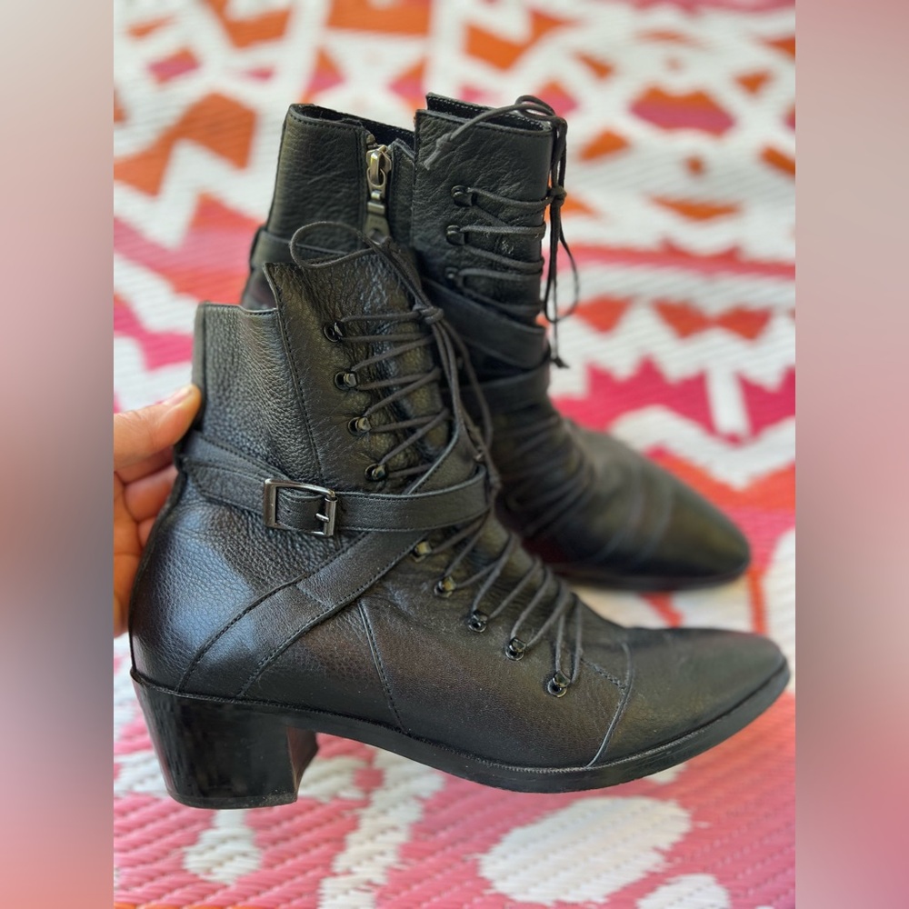 Modern Vice Nikki Black Matte Lace-Up Boots, size 40